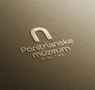 Nové logo Ponitrianskeho múzea v Nitre navrhla študentka Katedry manažmentu kultúry a turizmu